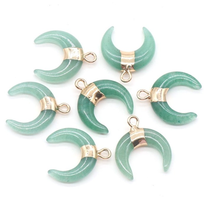 green aventurine.jpg